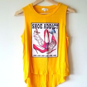 Womens sleeveless top